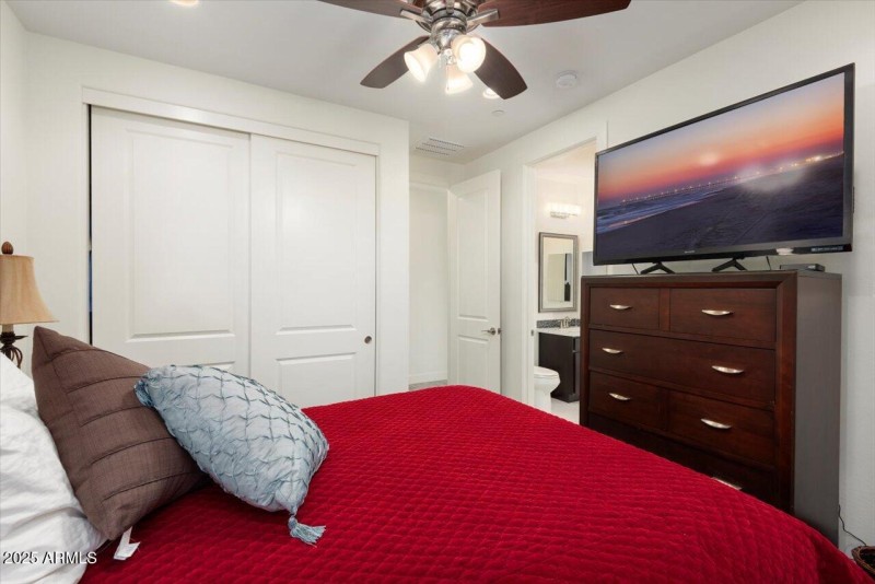 29-10260 E White Feather Ln