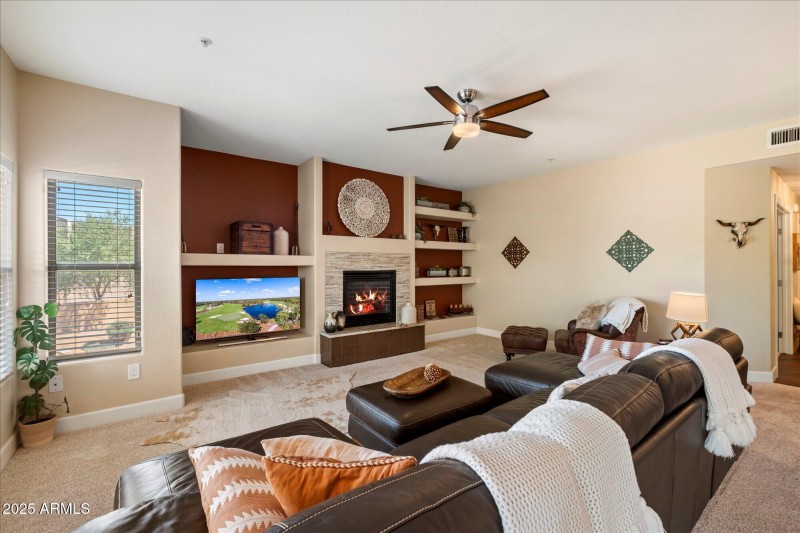 05-Living Room