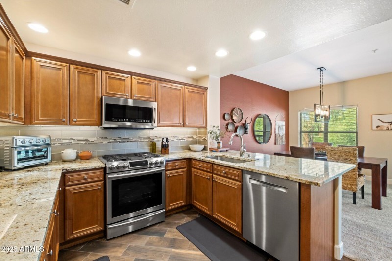 11-Kitchen