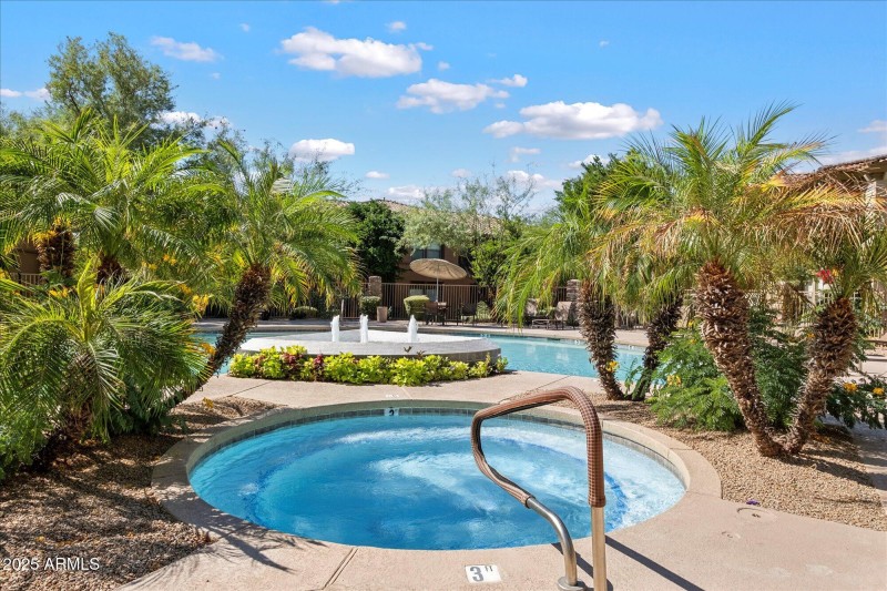 29-Community Pool
