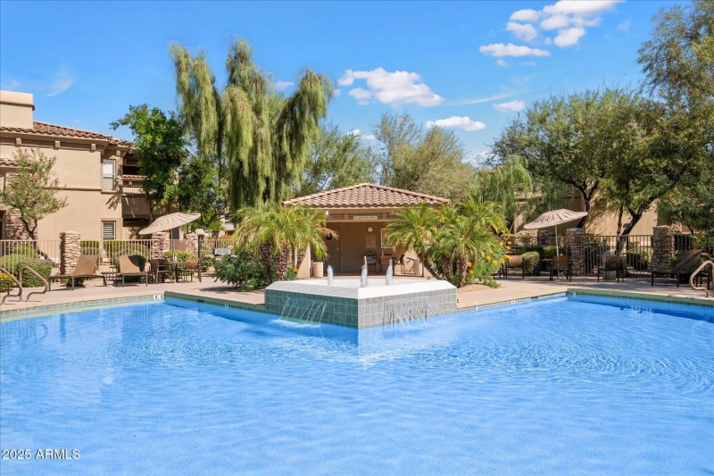 32-Community Pool