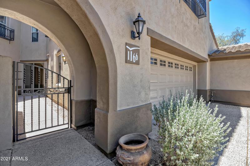 Unit 1166 Entry