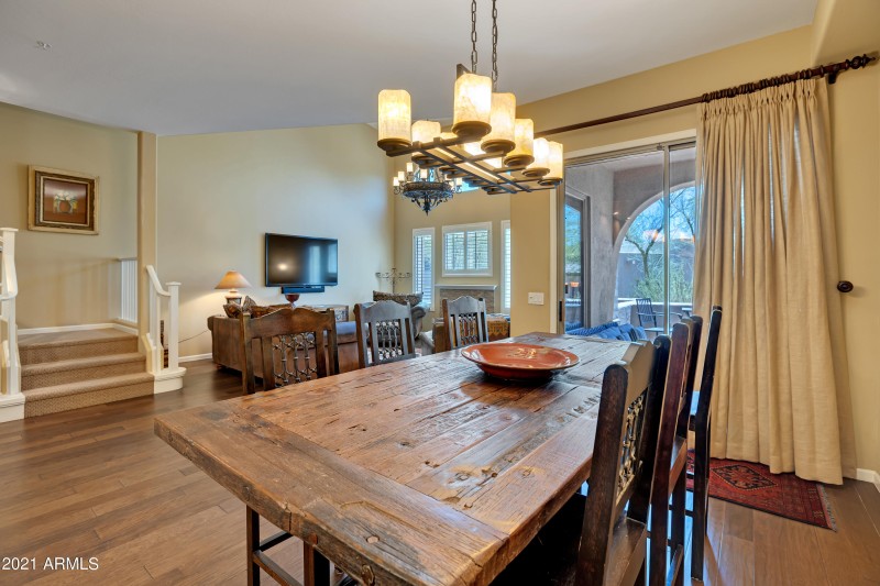 Dining room table