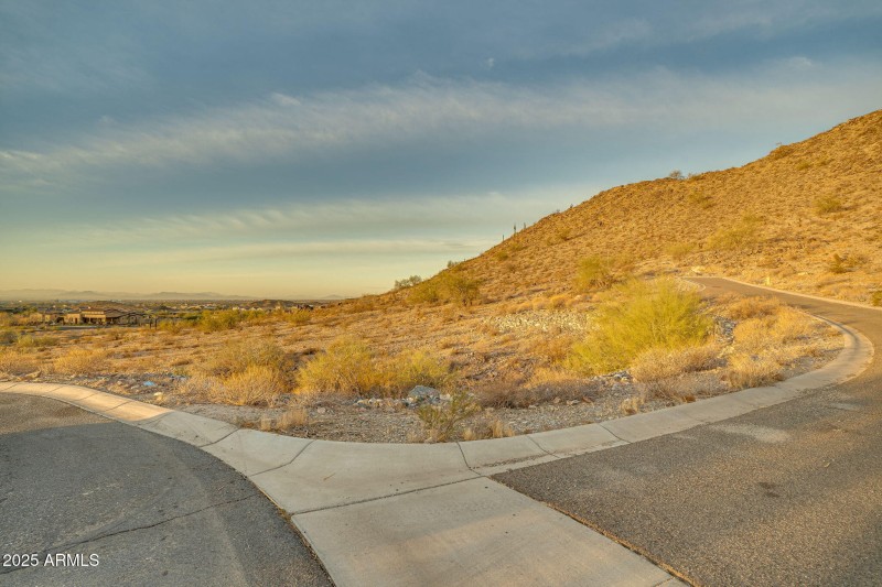 40-web-or-mls-Ground-2