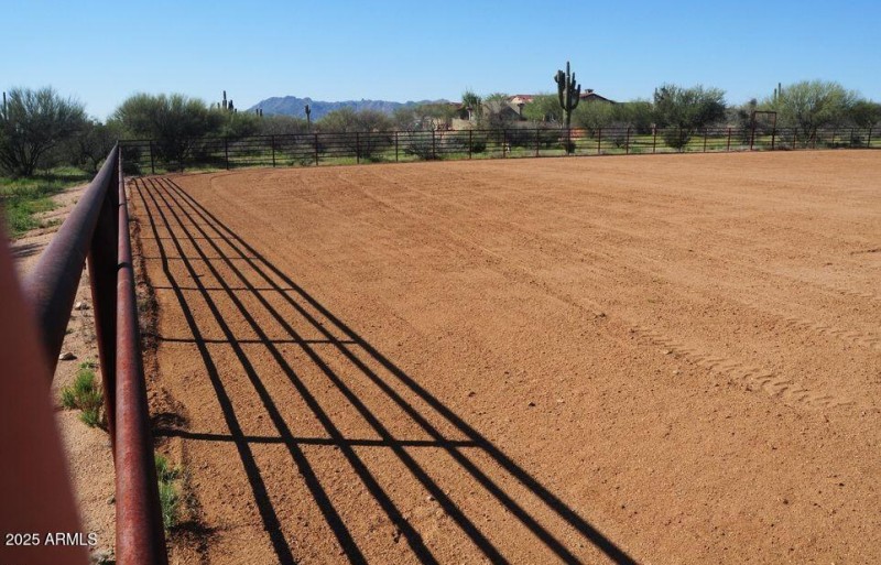 20150319213111875598000000-o