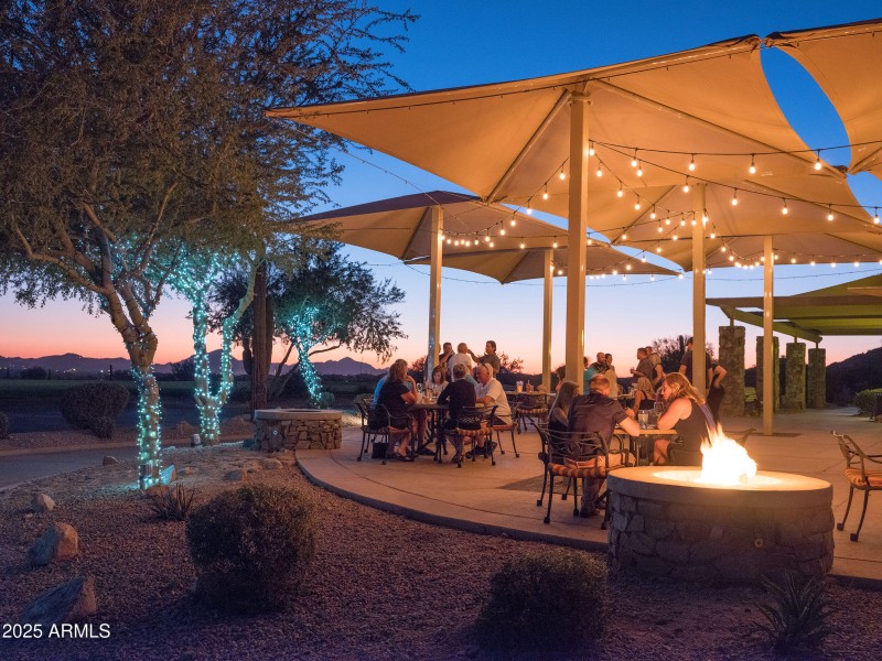 Golf Club of Estrella Players Grill Pati