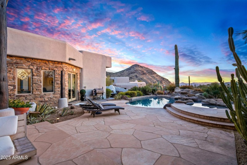 032_Back Patio Pleasures