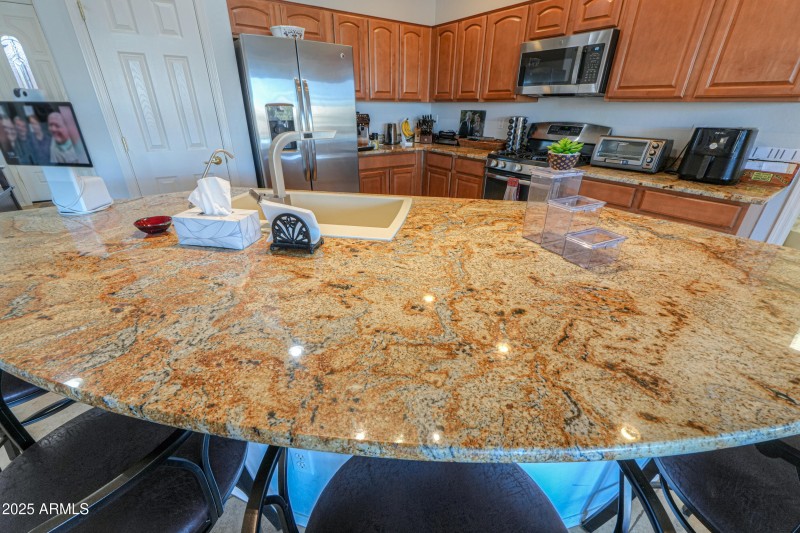 GRANITE! WITH LARGE ISLAND!