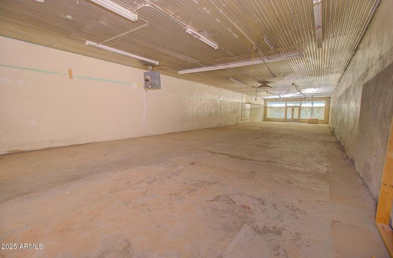 311 N Main St