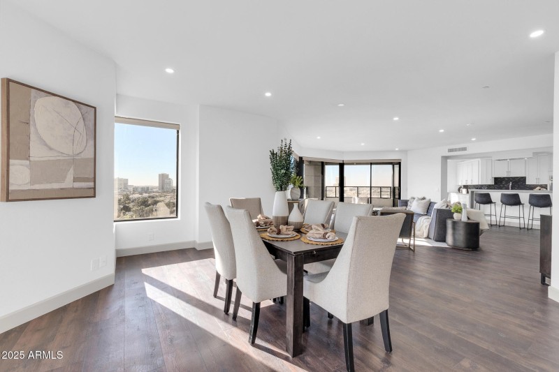 1040 E Osborn unit 1004-9