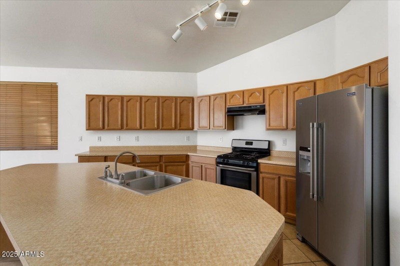 Loads of storage and counter space