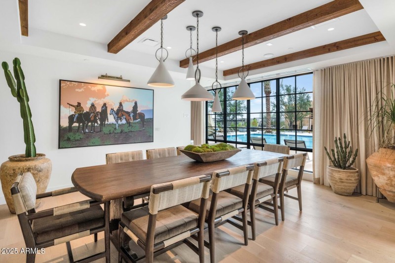 5000 N Camelback Ridge-large-030-028-TOD