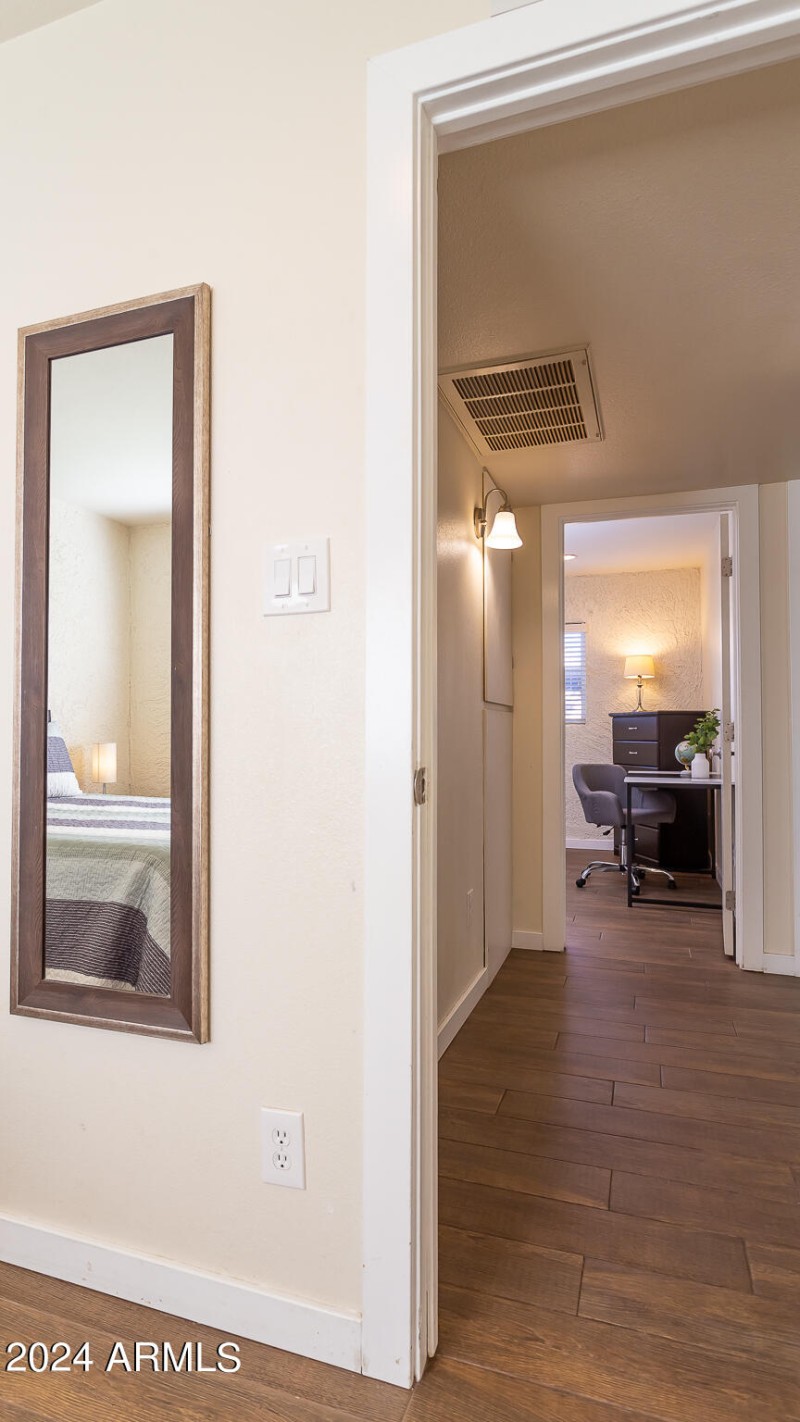 Scottsdale Condo BnB-21