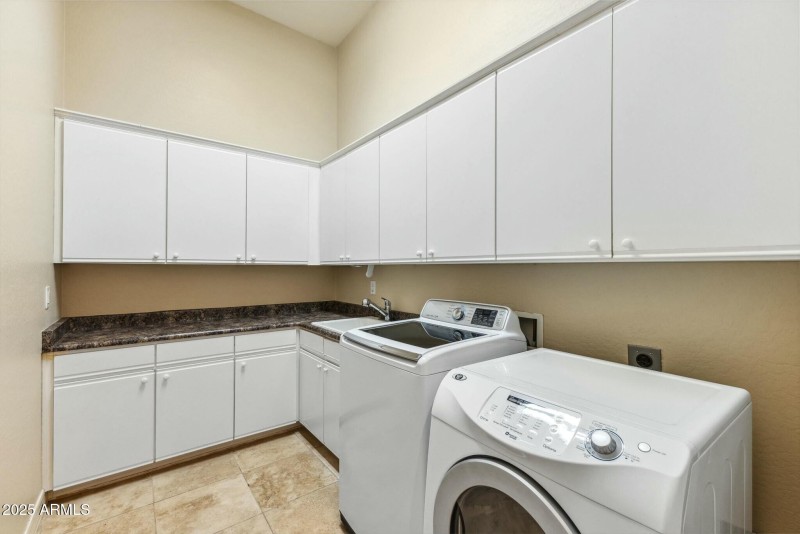 41601 N River Bend Rd