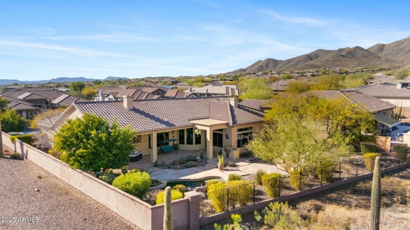 41601 N River Bend Rd