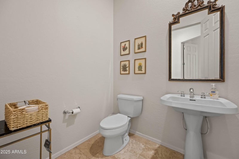 11479 E Beck Lane Scottsdale 85255-33