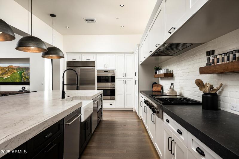 Plenty of Counterspace