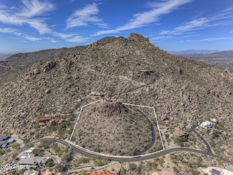 Oversized 4.72 acre Lot