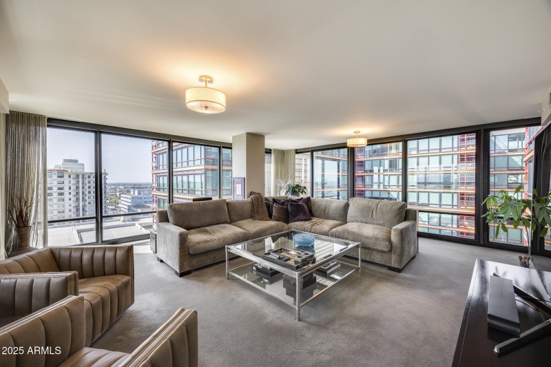 Great Room Surrounded by Views