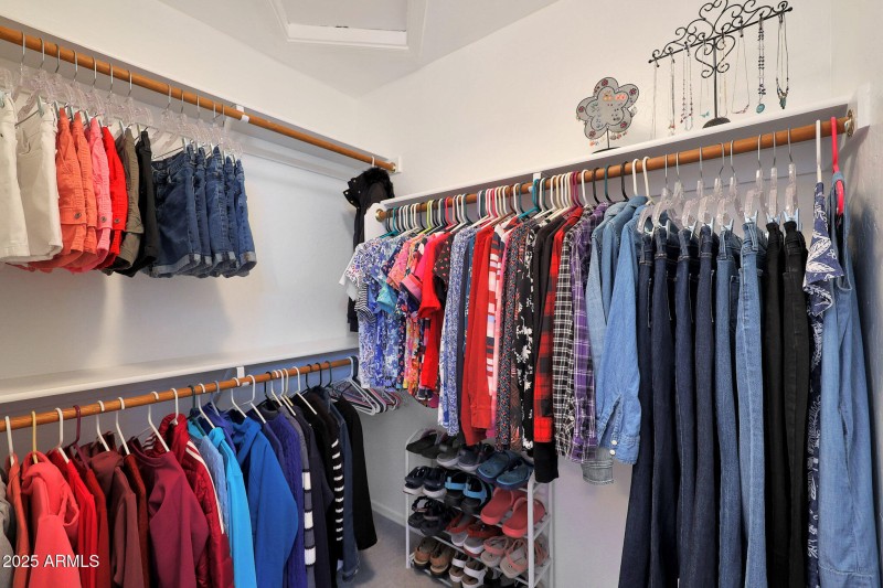 Master Her's Closet - Photo #1