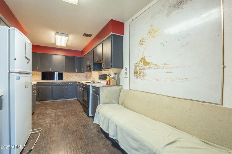 Unit 1 Kitchen