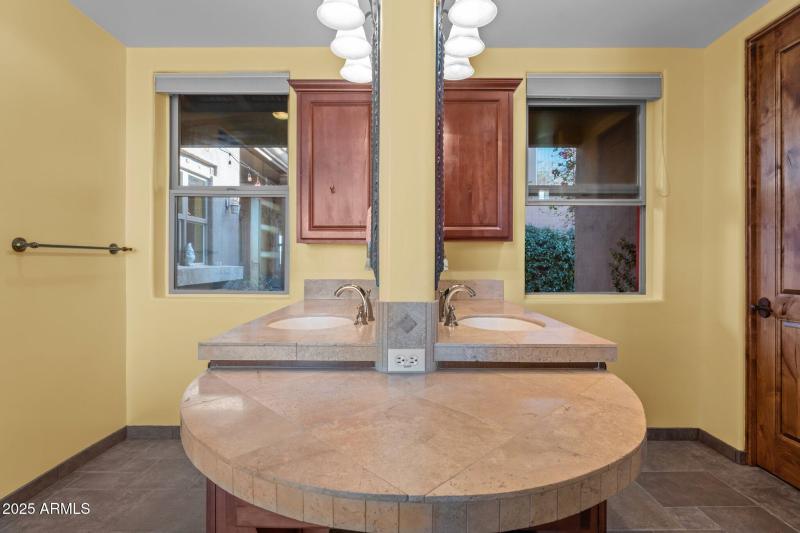 Master bath dual vanities