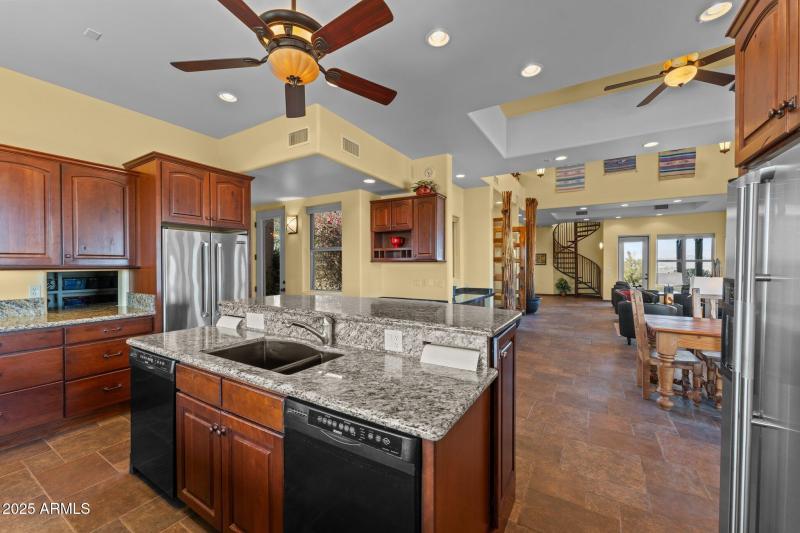 Dual ovens, refrigerators & dishwashers