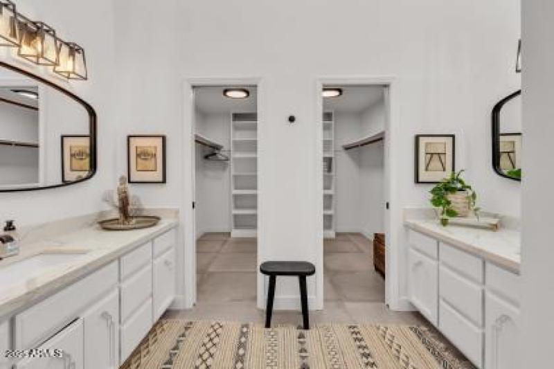 Owner's Bathroom
