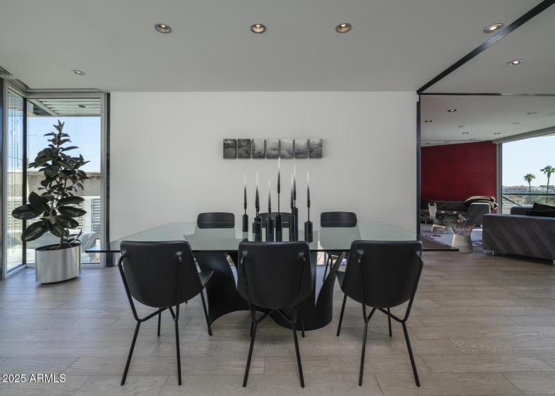 Listings_1340_E_LasPalmaritasDr_Images-5