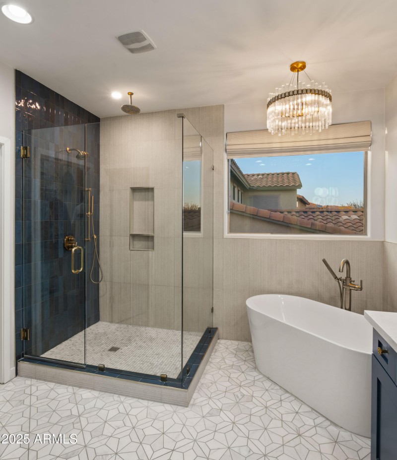 Primary Bathroom w/ walk in closet