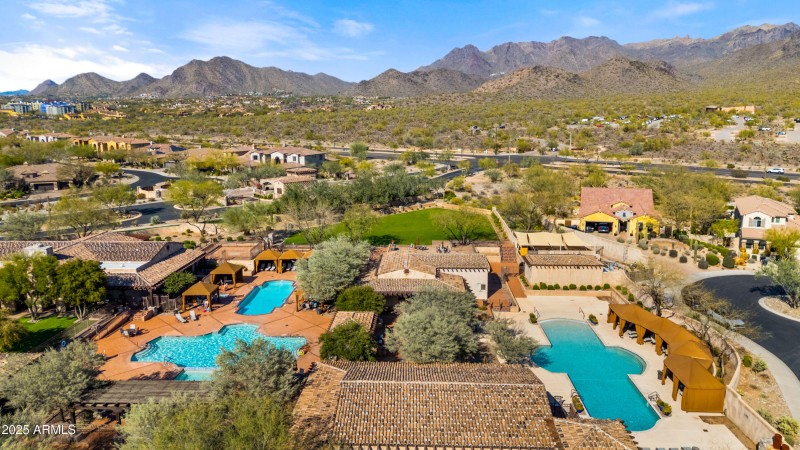 Mountain views surrounding amenities