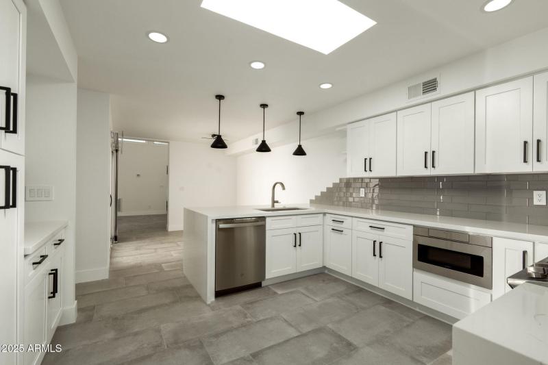 Kitchen with All New Appliances