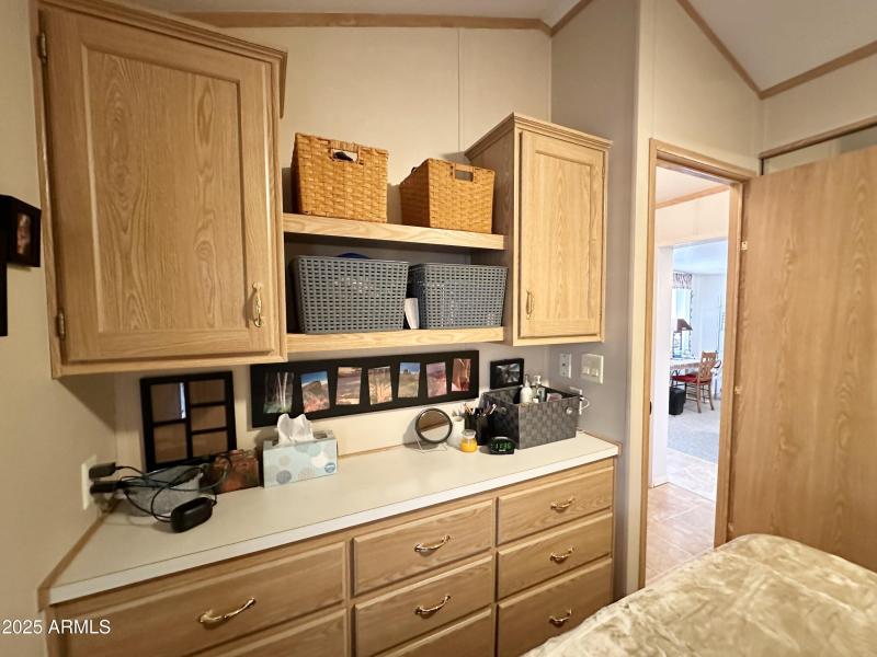 SO MUCH DRAWER SPACE