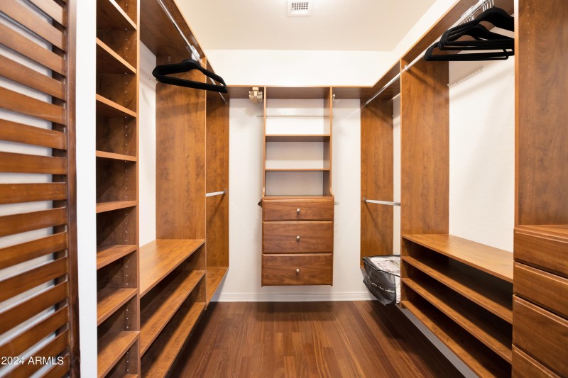 Master Bdrm closet