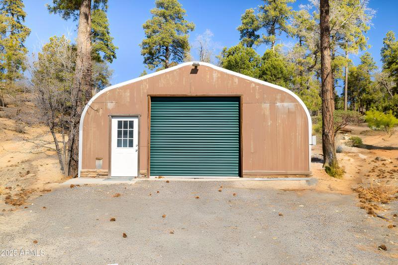 40-Maintenance Shed