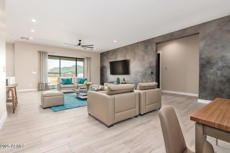 20250312132158608602000000-o