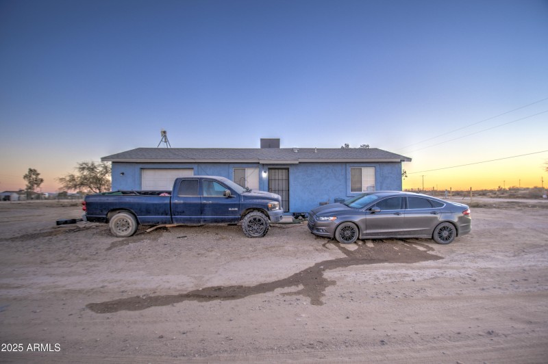 Unit 5 - Front 2 - Best AZ Realtor