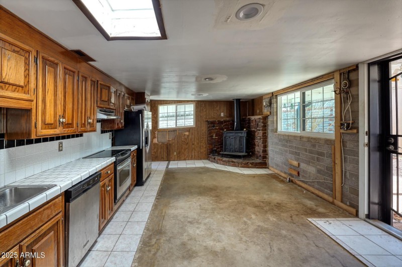 216 Peterson Street-071_0092