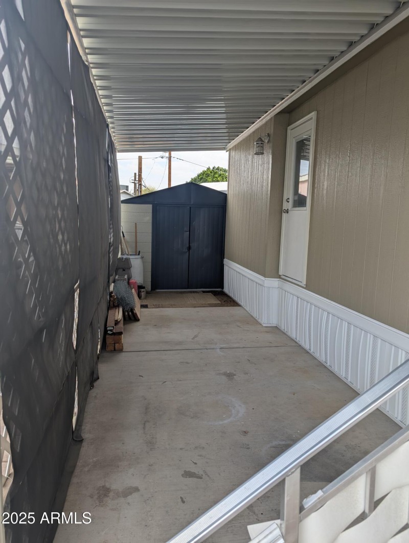 PXL_20250313_211641981.MP