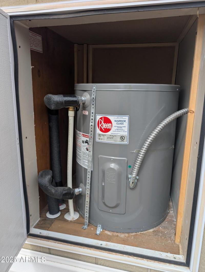 PXL_20250313_211746434.MP