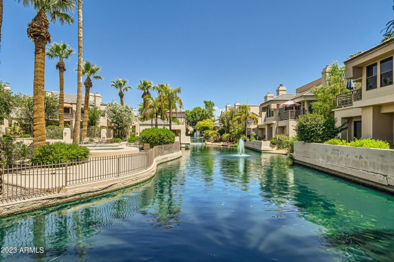 Calming Stream & Fountain