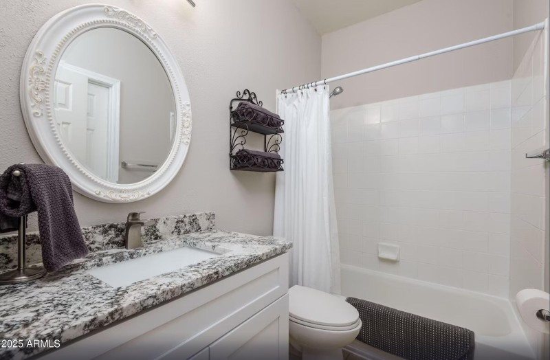 5 Lovely Updated Bathroom with Dual Acce