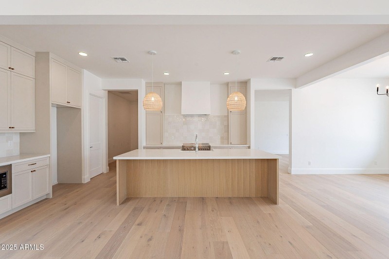 16-web-or-mls-178th-16