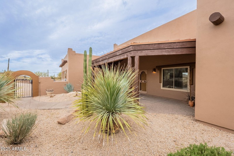 9-web-or-mls-School-9