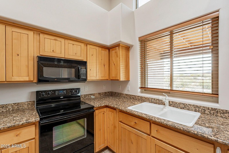 24-web-or-mls-School-24