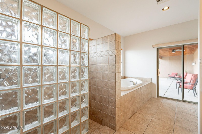 Separate shower and bathtub