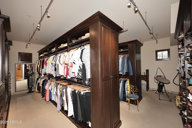 Primary Bath-Large Closet