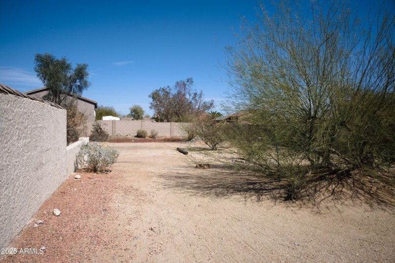 South facing Side Backyard Brindly