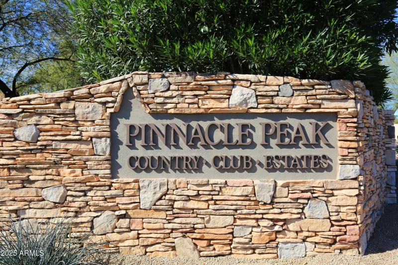 Pinnacle Peak Estates-Sign