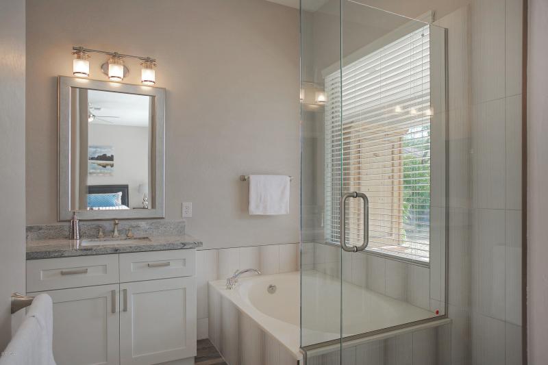 Phantom master bathroom tub & shower